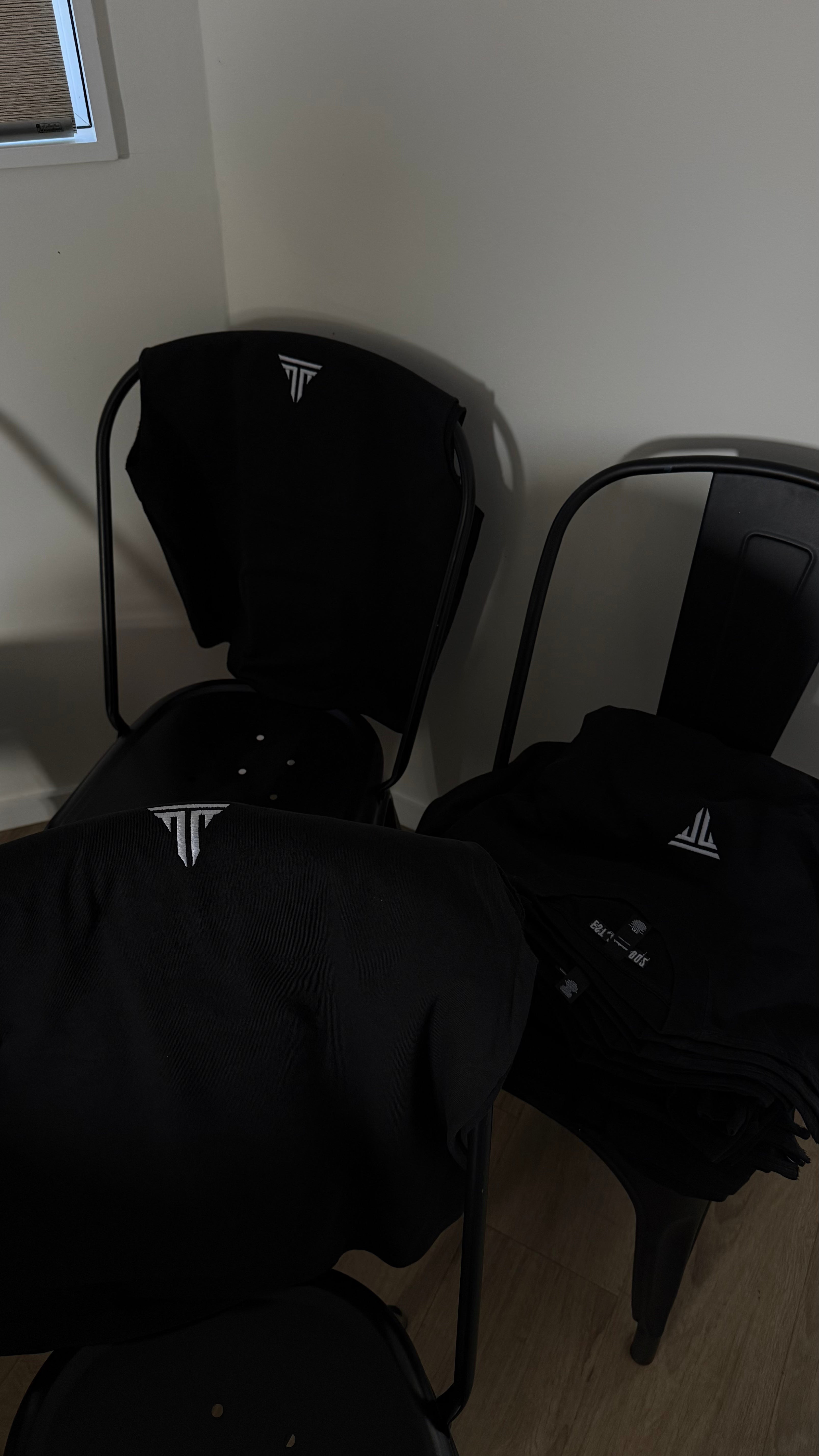 Toka "002" Singlet